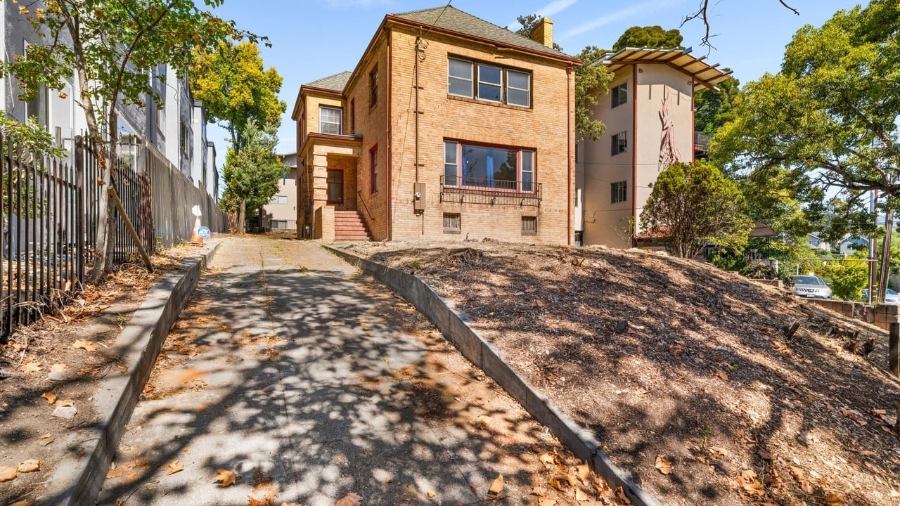 473 crescent st oakland ca