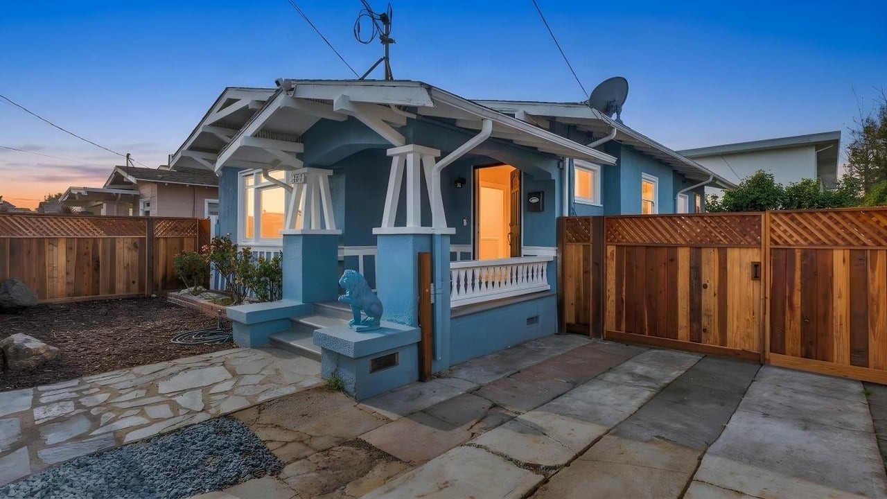 5817 seminary ct oakland ca