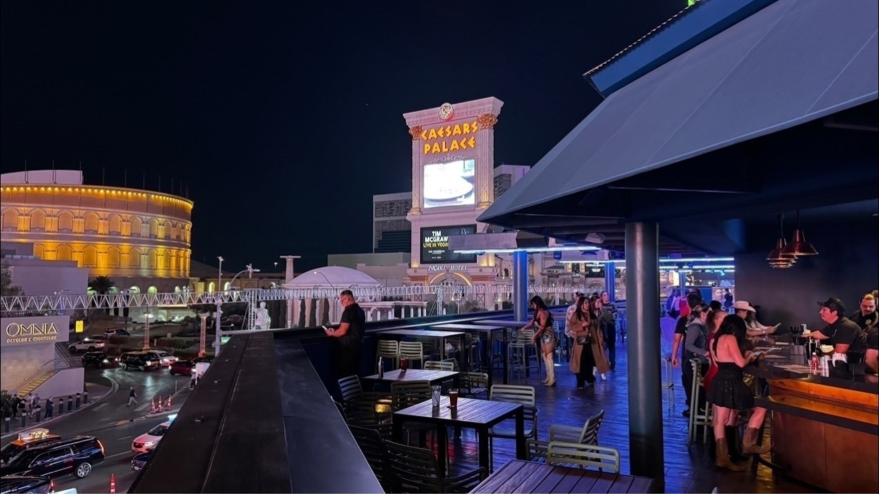 LAS VEGAS LIVE! Luke Combs Category Grand Opening on the Strip! - October 14, 2026 1 las vegas live luke combs catego