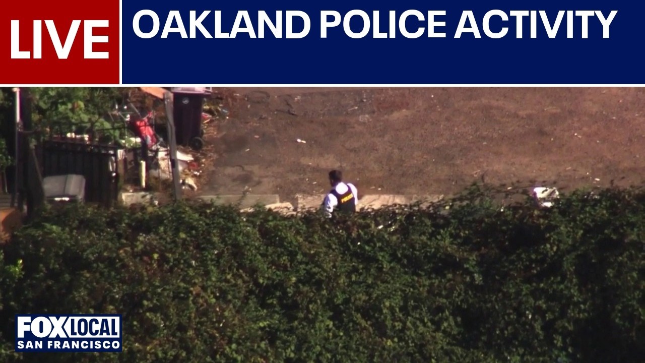 live now police searching for suspect in oakland after pursuit