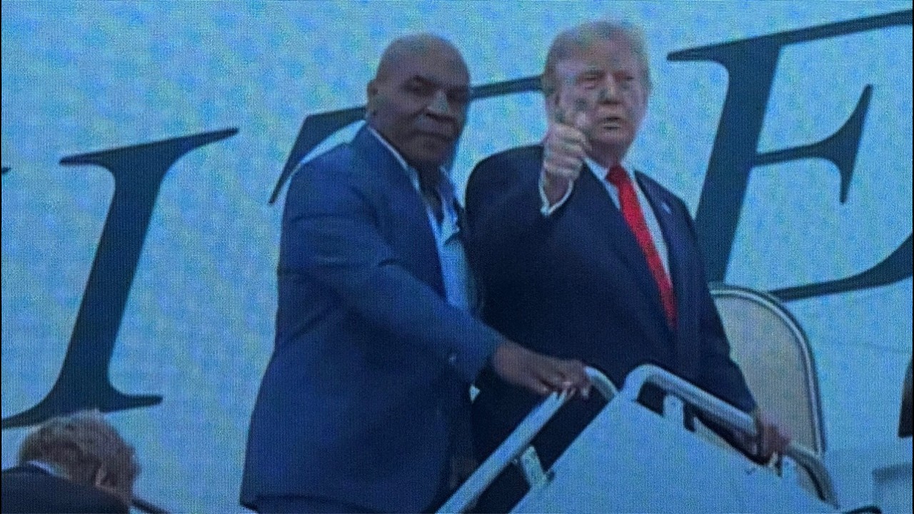 mike tyson on air force one with president trump but cnn doesnt mention the